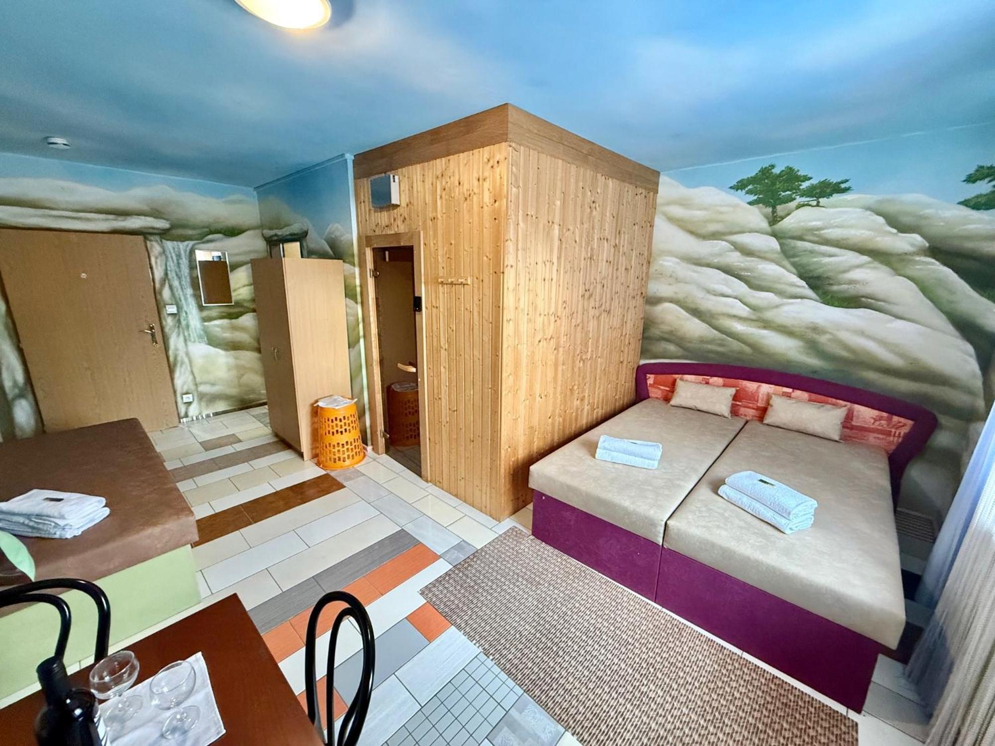 Villa Wellness Club Zlatý lev à Puclice Extérieur photo