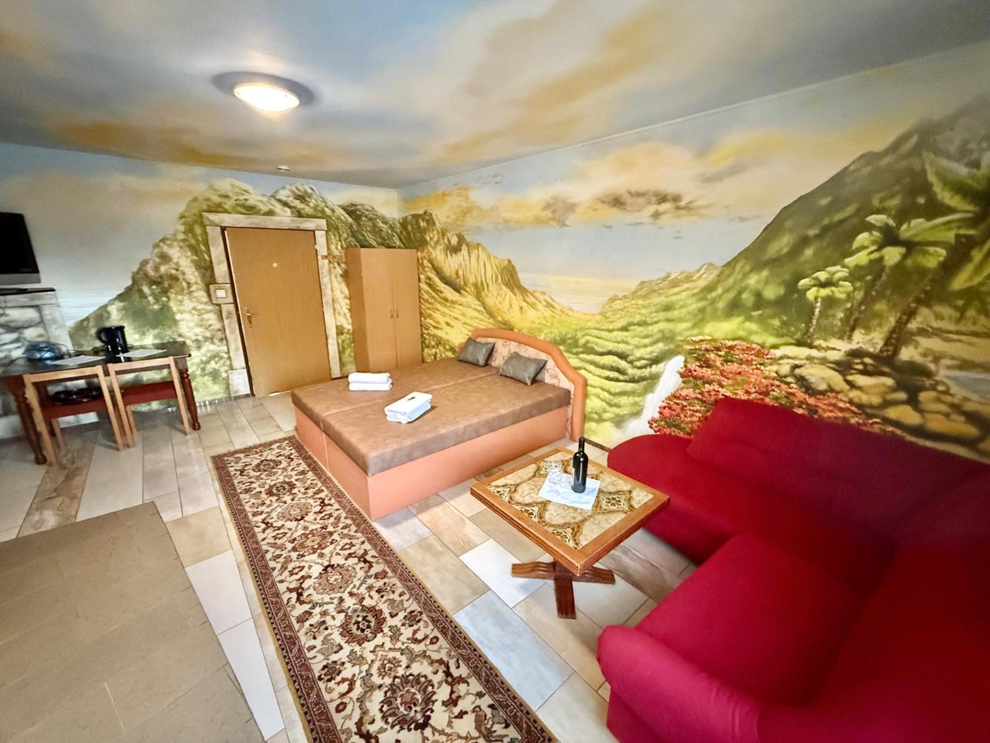 Villa Wellness Club Zlatý lev à Puclice Extérieur photo